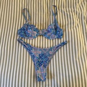 Kulani Kinis Blue Bikini Set (S/M) NWOT